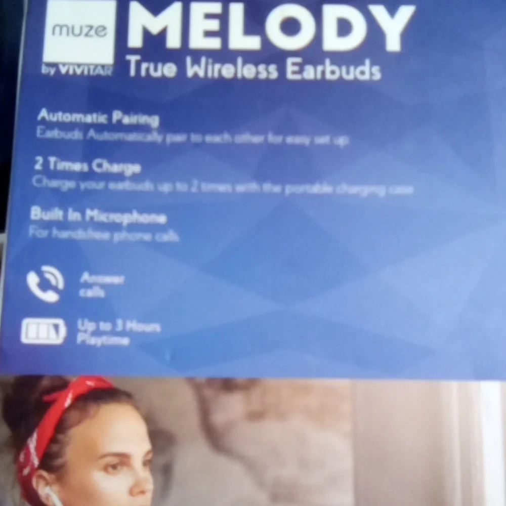 Set of 4 True Wireless Earbuds